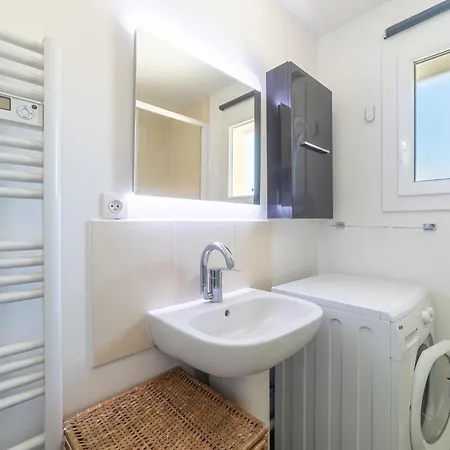 Les Ondines By Interhome Apartamento Bormes-les-Mimosas